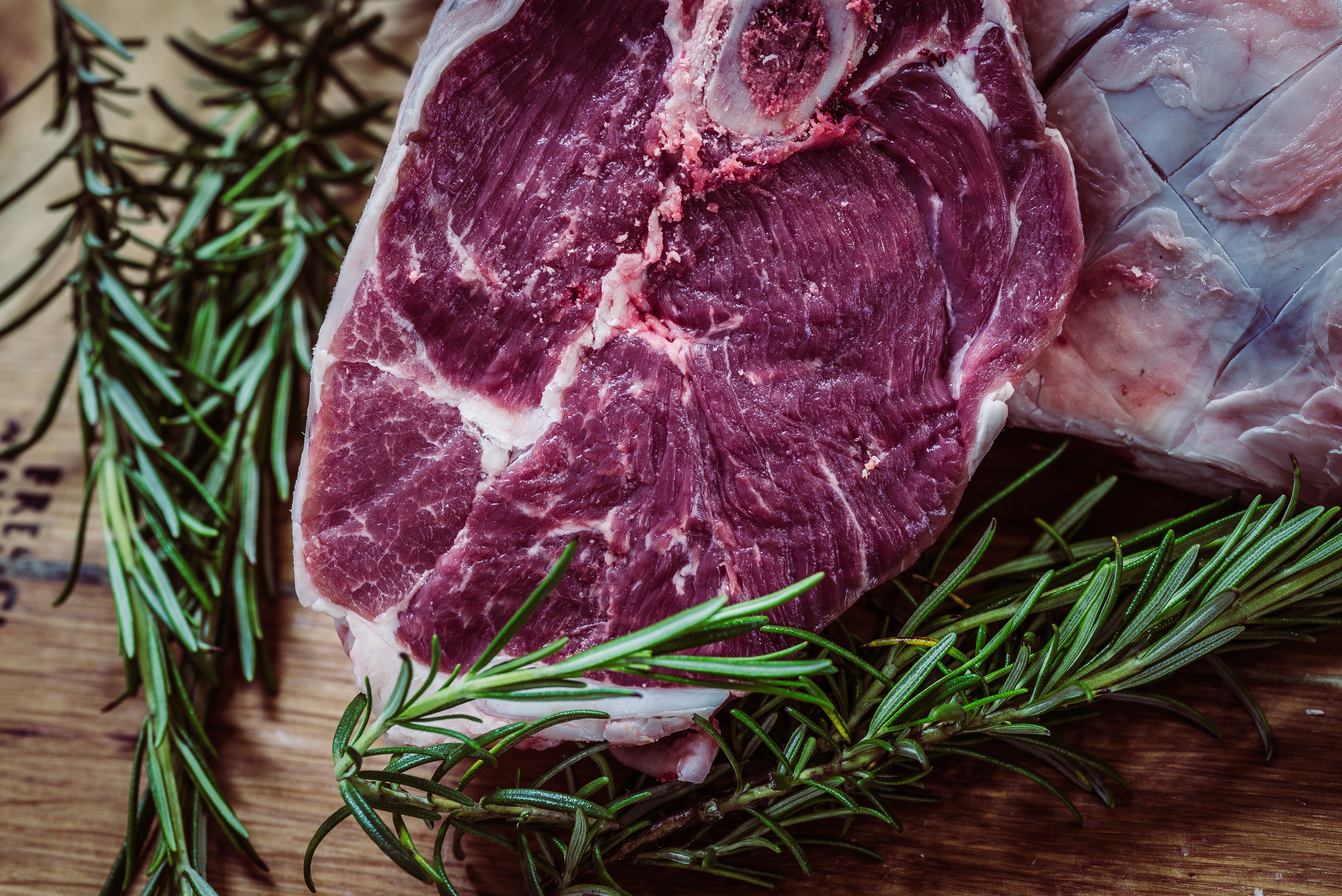 steak with rosemary dry rub